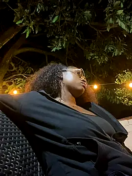 darle volant online show from October 4, 2025, 2:20 am