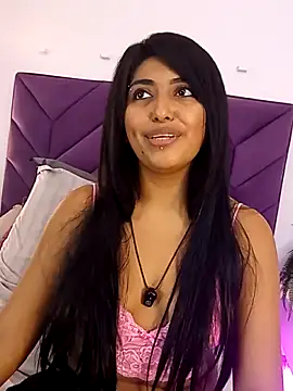 Kaylachannell online show from March 22, 2026, 3:04 pm