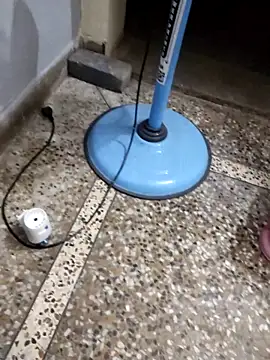 whitebullock online show from November 14, 2025, 4:49 pm