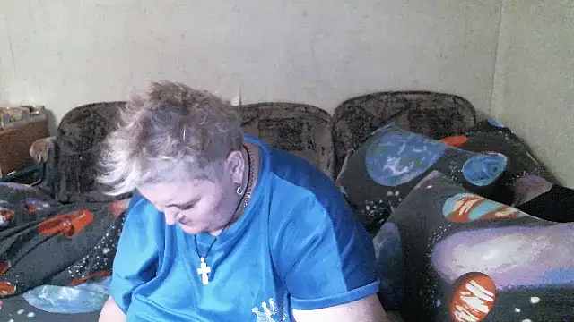 Lana555 online show from April 10, 2026, 9:08 pm