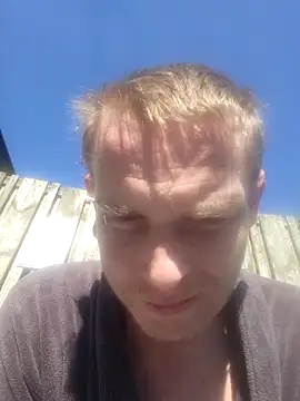 piercingpik online show from March 19, 2026, 11:14 am