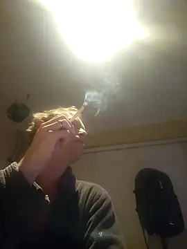 piercingpik online show from April 15, 2026, 10:32 pm