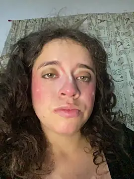 Lucy YupiSweet online show from November 25, 2025, 8:03 am