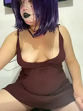 Lucy YupiSweet online show from June 4, 2026, 7:03 am