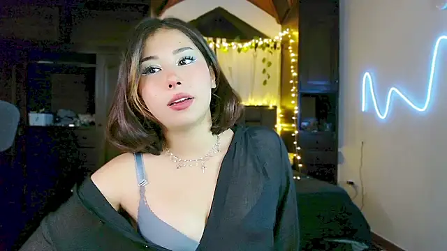 Shisuku Sophi online show from January 16, 2026, 5:55 am