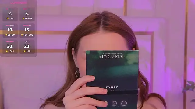 Snapshot of NancySmitts chatting on October 20, 2025, 4:07 pm NancySmitts online show from October 20, 2025, 4:07 pm