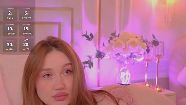 Snapshot of NancySmitts chatting on November 10, 2025, 4:17 pm NancySmitts online show from November 10, 2025, 4:17 pm