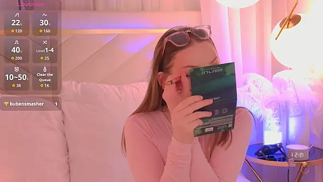 Snapshot of NancySmitts chatting on March 15, 2026, 3:51 pm NancySmitts online show from March 15, 2026, 3:51 pm