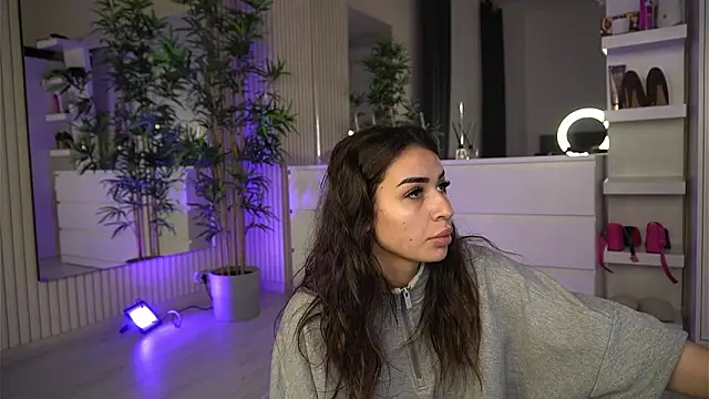 EmmaBlanco online show from March 26, 2026, 6:19 am