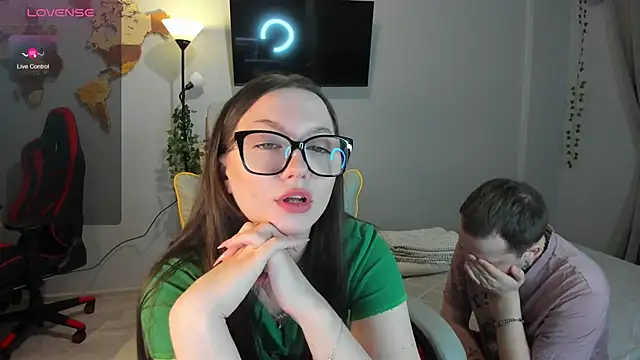 Snapshot of wwow_meow chatting on March 5, 2026, 2:02 pm wwow meow online show from March 5, 2026, 2:02 pm