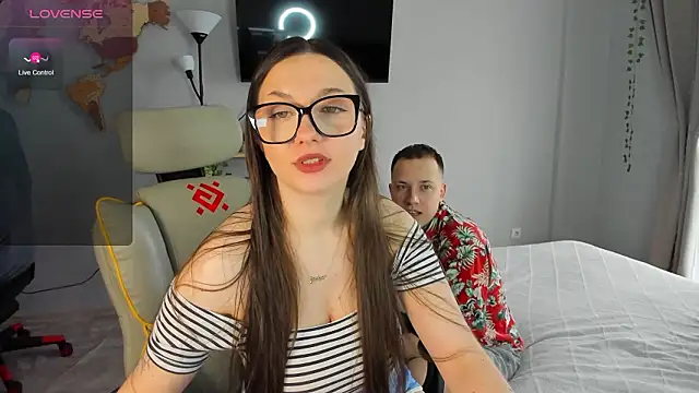 Snapshot of wwow_meow chatting on March 23, 2026, 5:22 am wwow meow online show from March 23, 2026, 5:22 am