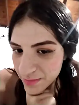 Snapshot of Teffy_chell chatting on October 6, 2025, 9:56 pm Teffy chell online show from October 6, 2025, 9:56 pm