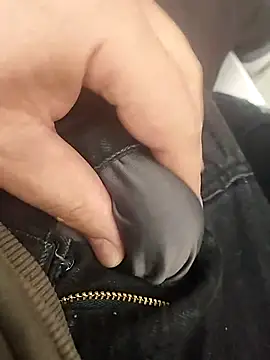 Snapshot of guridosul051 chatting on September 24, 2025, 12:41 pm guridosul051 online show from September 24, 2025, 12:41 pm