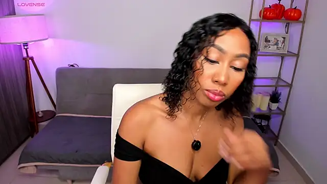 i lulu online show from November 25, 2025, 4:56 am