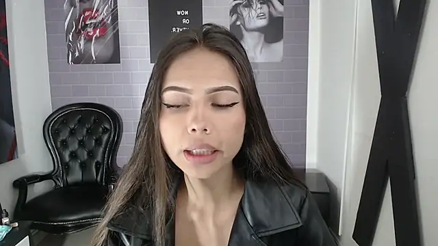 aleesha cameron02 online show from November 8, 2025, 12:16 pm