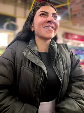 arieel  722 online show from October 8, 2025, 11:13 pm