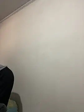 Tavinho067 online show from November 4, 2025, 5:56 pm