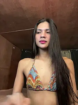 Snapshot of Ur_latinahotpaprika chatting on February 8, 2026, 1:14 pm Ur latinahotpaprika online show from February 8, 2026, 1:14 pm