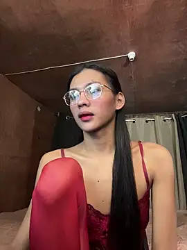 Snapshot of Ur_latinahotpaprika chatting on March 1, 2026, 1:24 pm Ur latinahotpaprika online show from March 1, 2026, 1:24 pm