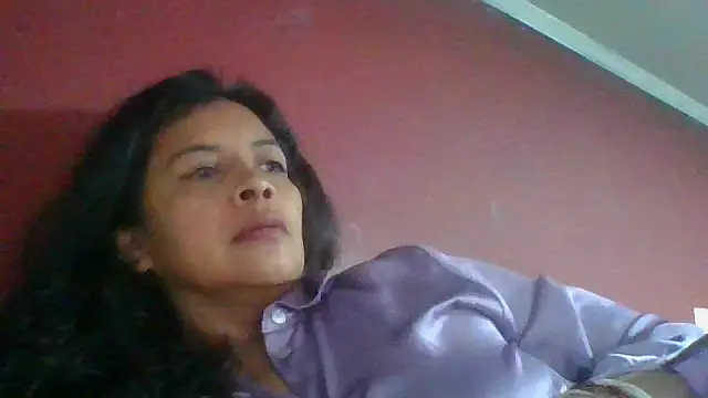 DianaOchoa  online show from February 25, 2026, 11:42 am