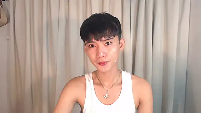 Snapshot of asian_dai chatting on September 14, 2025, 5:34 pm asian dai online show from September 14, 2025, 5:34 pm