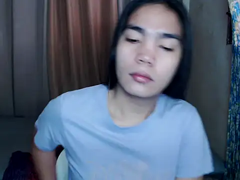 Simple Martina online show from December 19, 2025, 2:07 am