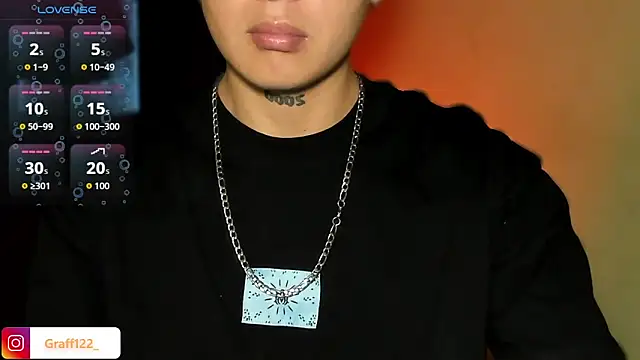 Snapshot of Archie-Davis chatting on October 18, 2025, 12:39 pm Archie-Davis online show from October 18, 2025, 12:39 pm