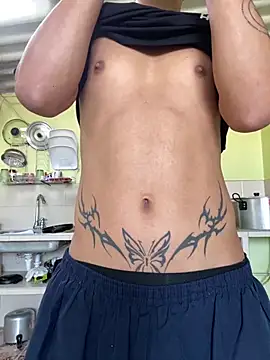 Snapshot of Archie-Davis chatting on October 20, 2025, 12:38 pm Archie-Davis online show from October 20, 2025, 12:38 pm