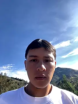 Snapshot of Archie-Davis chatting on October 24, 2025, 12:56 pm Archie-Davis online show from October 24, 2025, 12:56 pm