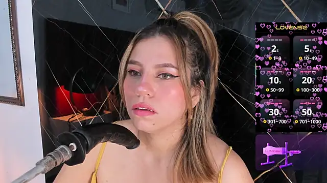 Snapshot of abby_blond_ chatting on February 13, 2026, 12:12 pm abby blond online show from February 13, 2026, 12:12 pm