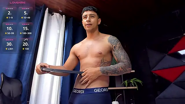 jaze bradley online show from November 14, 2025, 12:15 pm