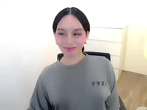 Snapshot of holly_tabby chatting on September 19, 2025, 8:20 pm holly tabby online show from September 19, 2025, 8:20 pm