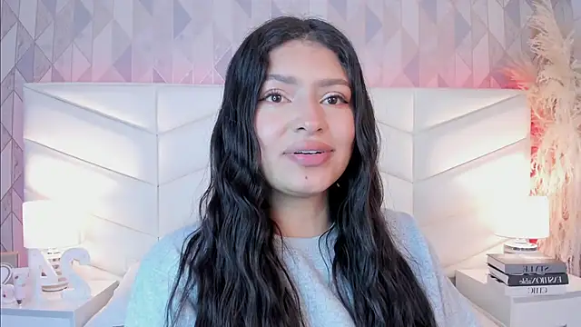 Snapshot of victoria___jonnes chatting on October 3, 2025, 12:35 pm victoria jonnes online show from October 3, 2025, 12:35 pm