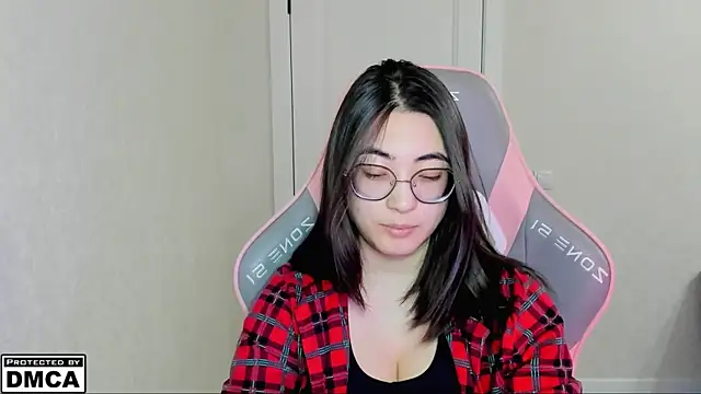 Snapshot of MeilideQian1 chatting on December 16, 2025, 2:55 pm MeilideQian1 online show from December 16, 2025, 2:55 pm