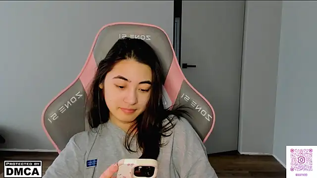 Snapshot of MeilideQian1 chatting on February 24, 2026, 7:39 am MeilideQian1 online show from February 24, 2026, 7:39 am