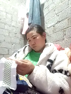 jienrrr online show from November 26, 2025, 1:56 pm