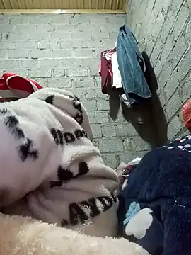 jienrrr online show from January 15, 2026, 1:43 am