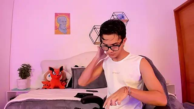 jin luna online show from October 12, 2025, 11:42 am