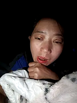 Snapshot of Zhan99999 chatting on November 23, 2025, 11:48 pm Zhan99999 online show from November 23, 2025, 11:48 pm