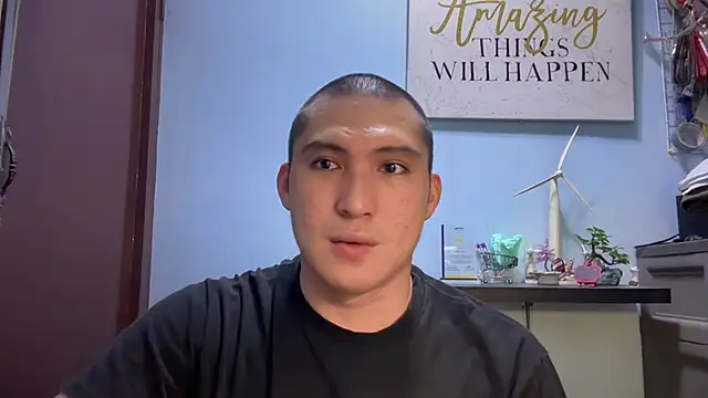 lovely jay online show from November 23, 2025, 3:56 pm