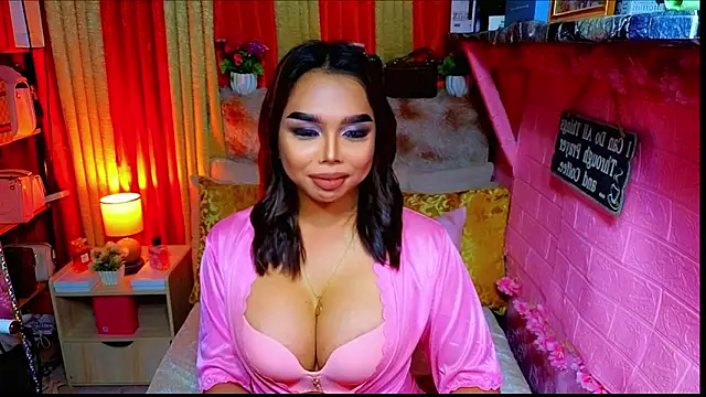 MoniqueCeleste online show from February 11, 2026, 2:55 pm