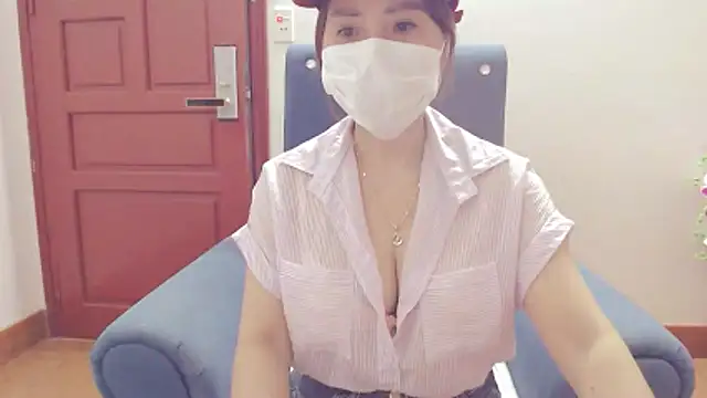 ruby 8x online show from November 3, 2025, 2:07 pm