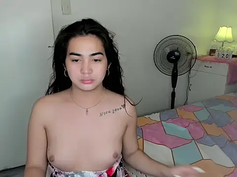 Alovelydoll nica online show from November 20, 2025, 4:56 am