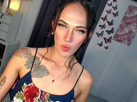 Lust-sluttymira online show from March 15, 2026, 1:28 pm