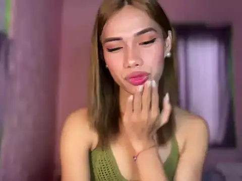 Lovelynikki03 online show from June 27, 2026, 8:19 am