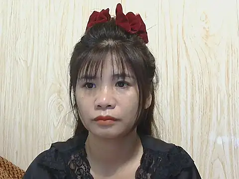 Ori299 online show from November 8, 2025, 2:01 am