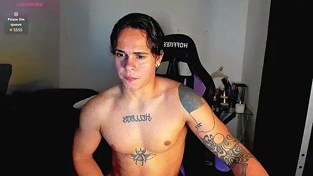 Maximiliano scoott   online show from March 25, 2026, 12:05 am