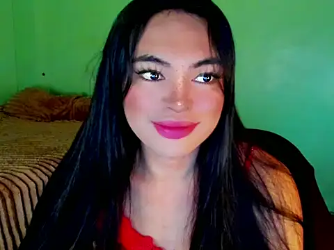 Sweetpeaxx online show from May 12, 2026, 3:14 am