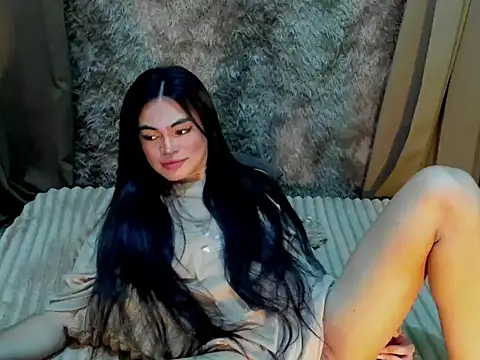 Snapshot of Sweetpeaxx chatting on August 3, 2026, 1:48 am Sweetpeaxx online show from August 3, 2026, 1:48 am