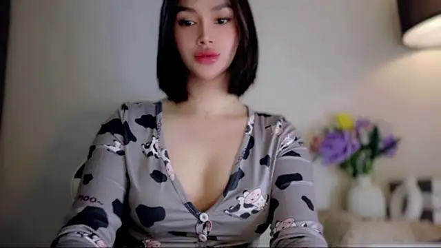 Snapshot of anna_lala7 chatting on May 4, 2026, 9:11 pm anna lala7 online show from May 4, 2026, 9:11 pm